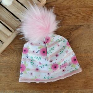 Zimska kapa Cvetje na marelično roza črtah Hopka