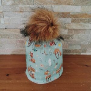 Zimska kapa Srnice in zajčki na mint Hopka1