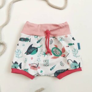 Kratke baggy hlače Medy Morska druščina Hopka