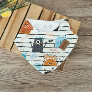 Nepremočljiv slinček Pošastke na beli Hopka