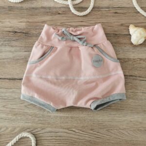 Baggy kratke hlače Medy Puder roza Hopka