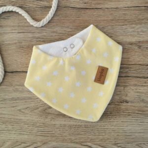 Nepremočljivi slinček Zvezdice na pastel rumeni Hopka1