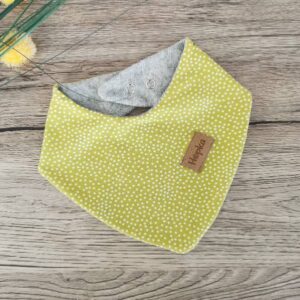 Nepremočljiv slinček Pikice na rumeno zeleni Hopka